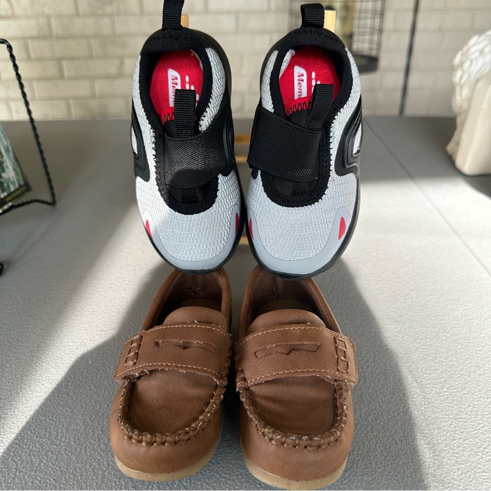 Two Pairs Sneaker bcg Embark and Loafer Cat & Jack Toddler Boy Size 6